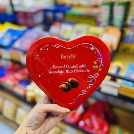  Socola bọc hạnh nhân Beryl’s trái tim 80g